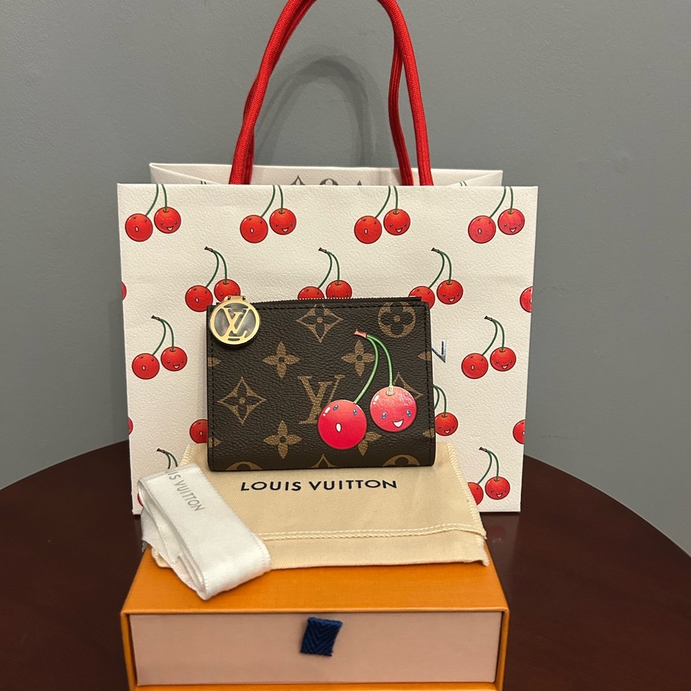 Louis Vuitton x Takashi Murakami 2025 Cherry Collection Lisa Wallet M13420